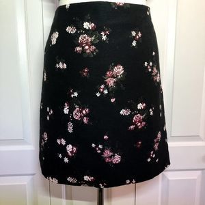 Loft Outlet Black Floral Skirt Size 12